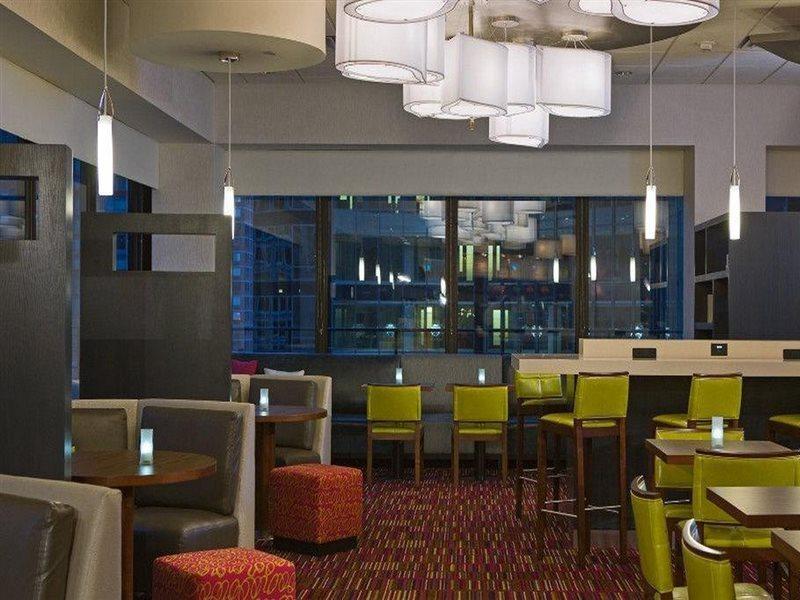 Courtyard By Marriott New York Laguardia Airport Ξενοδοχείο Εξωτερικό φωτογραφία